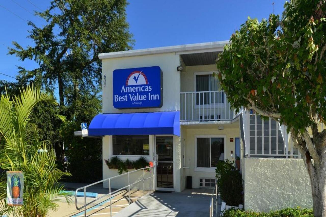 Americas Best Value Inn Bradenton-Sarasota Ngoại thất bức ảnh