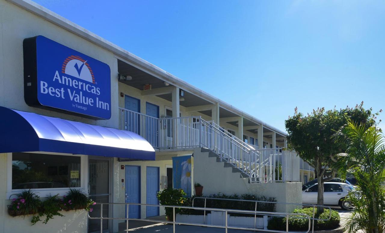 Americas Best Value Inn Bradenton-Sarasota Ngoại thất bức ảnh