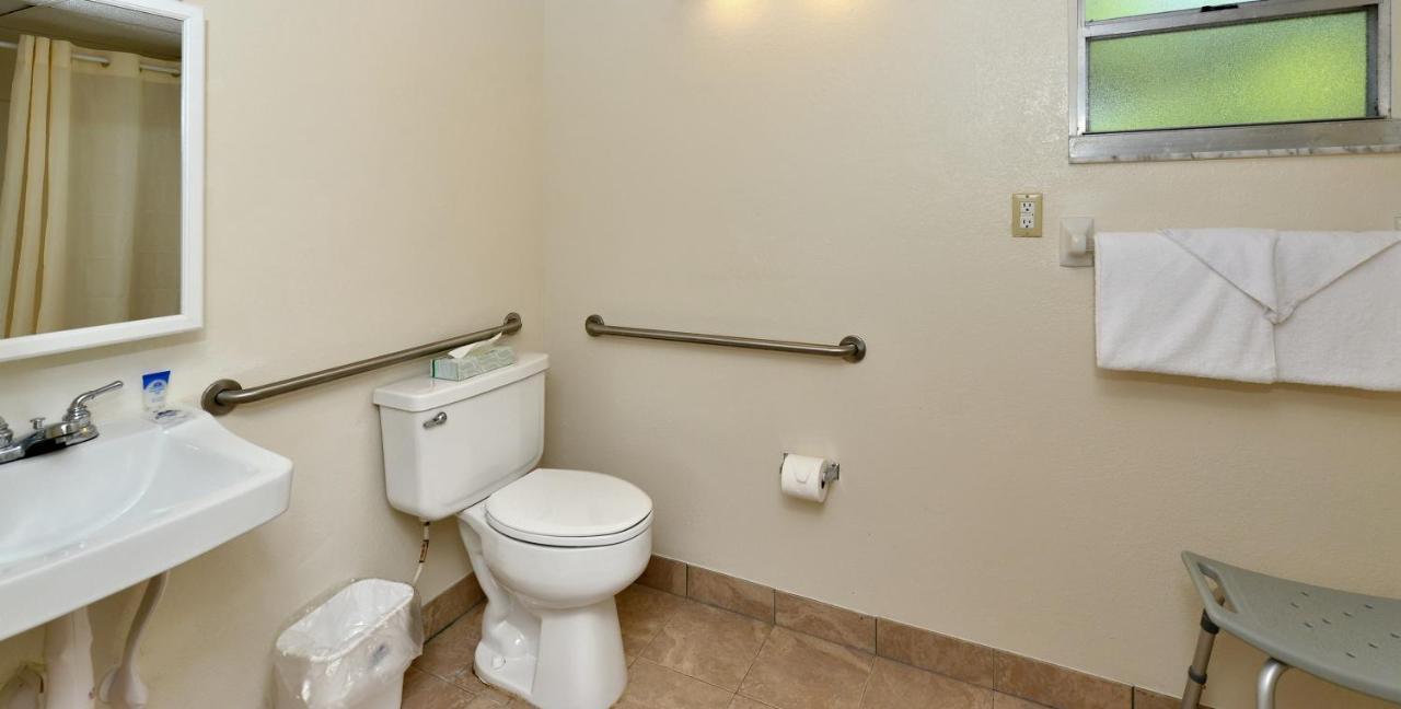 Americas Best Value Inn Bradenton-Sarasota Ngoại thất bức ảnh