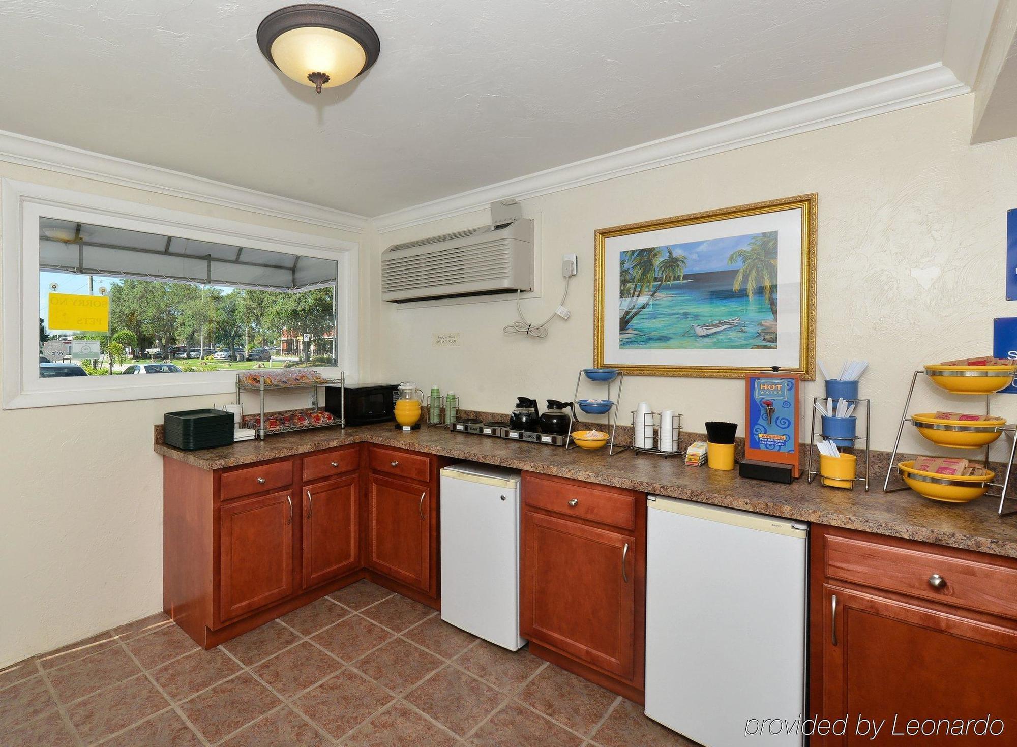 Americas Best Value Inn Bradenton-Sarasota Ngoại thất bức ảnh